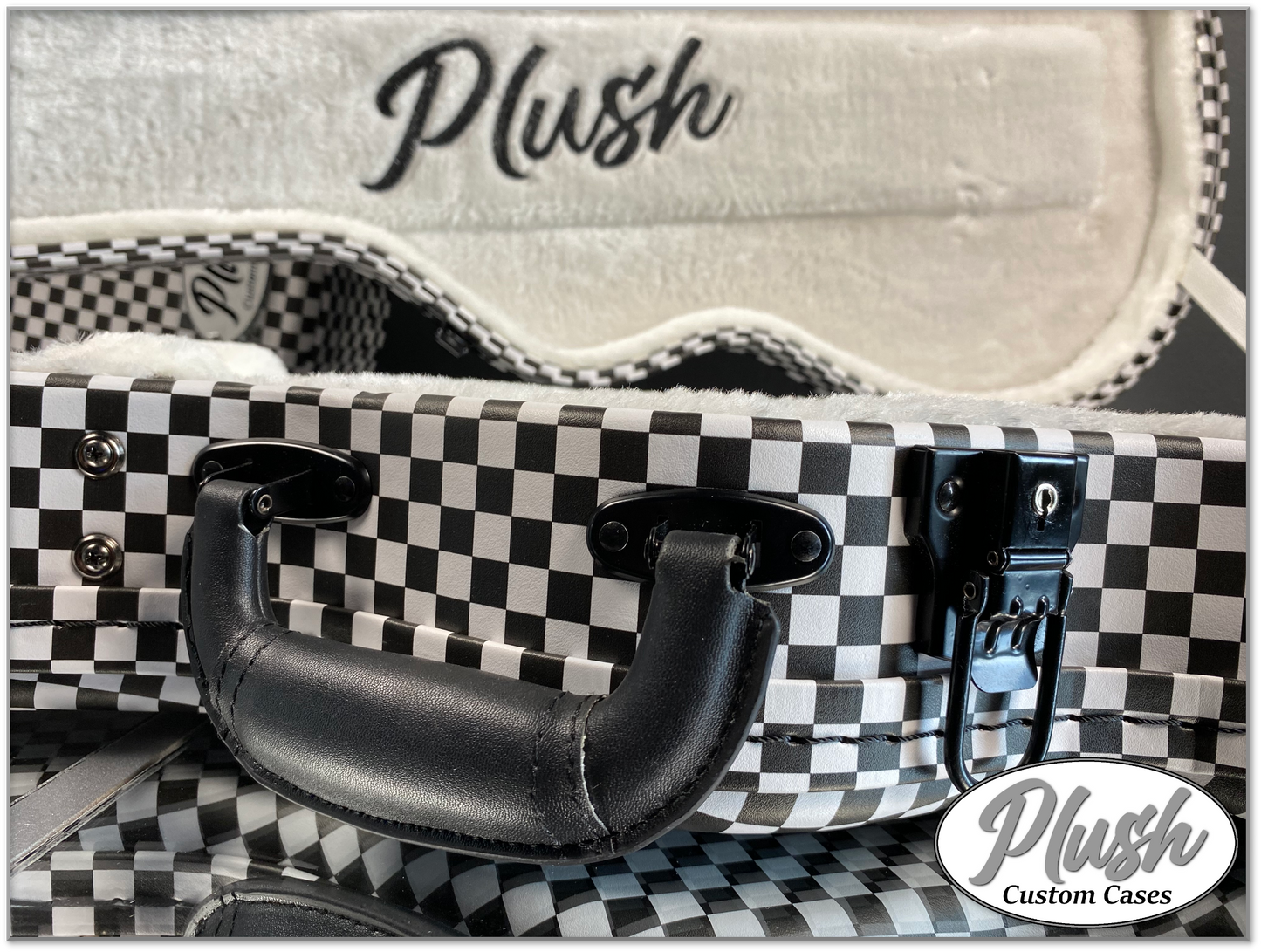 Plush-Paul LP Custom Guitar Case Black & White Checkerboard with White Fur