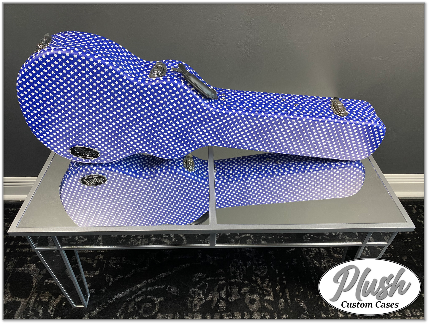 Plush-Paul LP Custom Guitar Case Blue and White Stars with White Fur