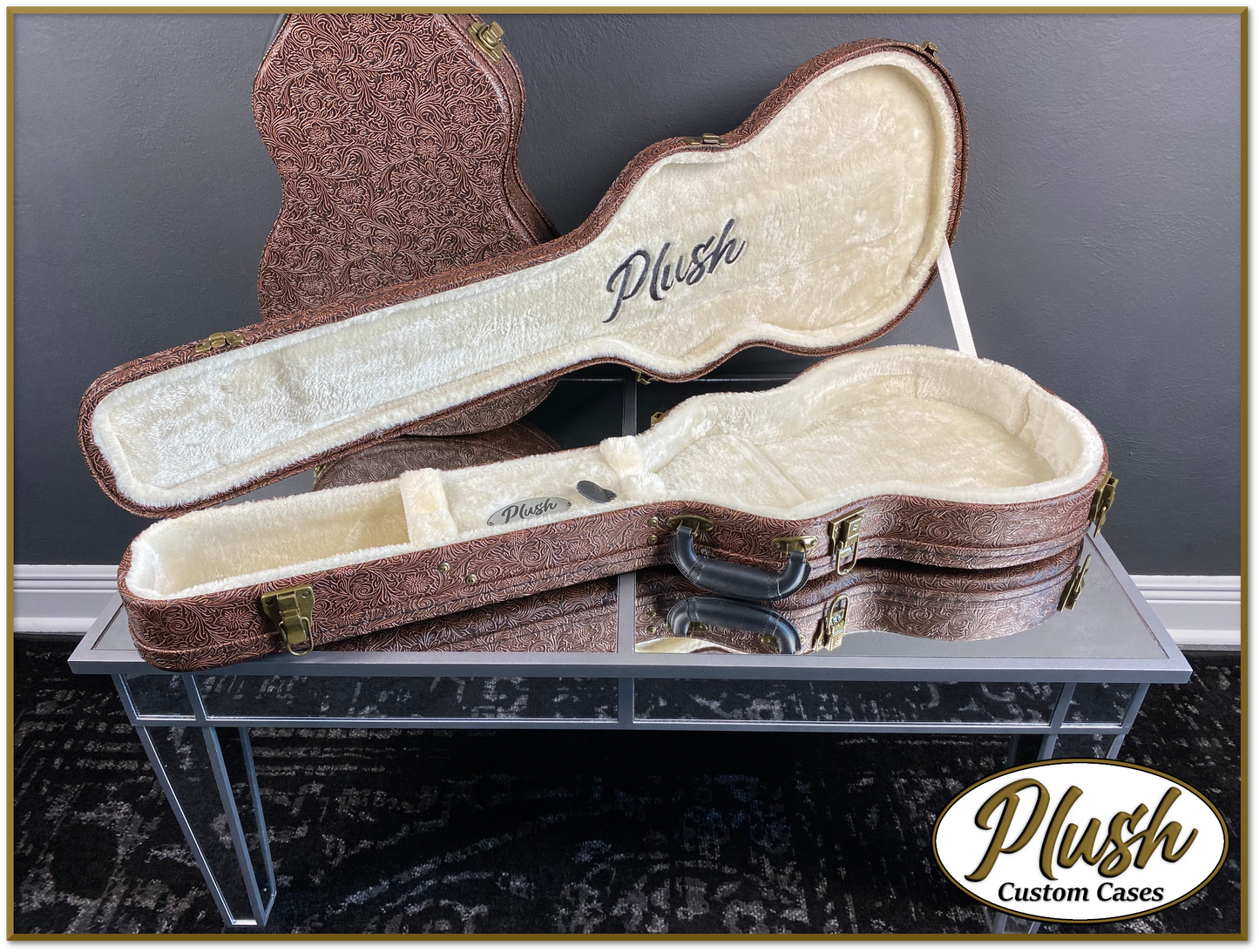 Plush-Paul LP Custom Guitar Case Tooled Leather pattern 5 with Cream Fur