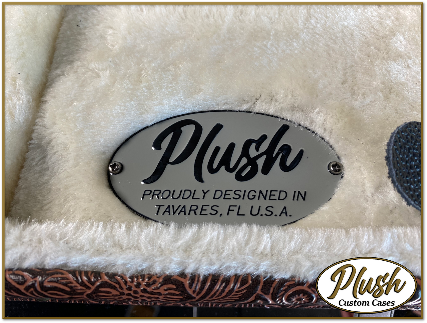 Plush-Paul LP Custom Guitar Case Tooled Leather pattern 5 with Cream Fur