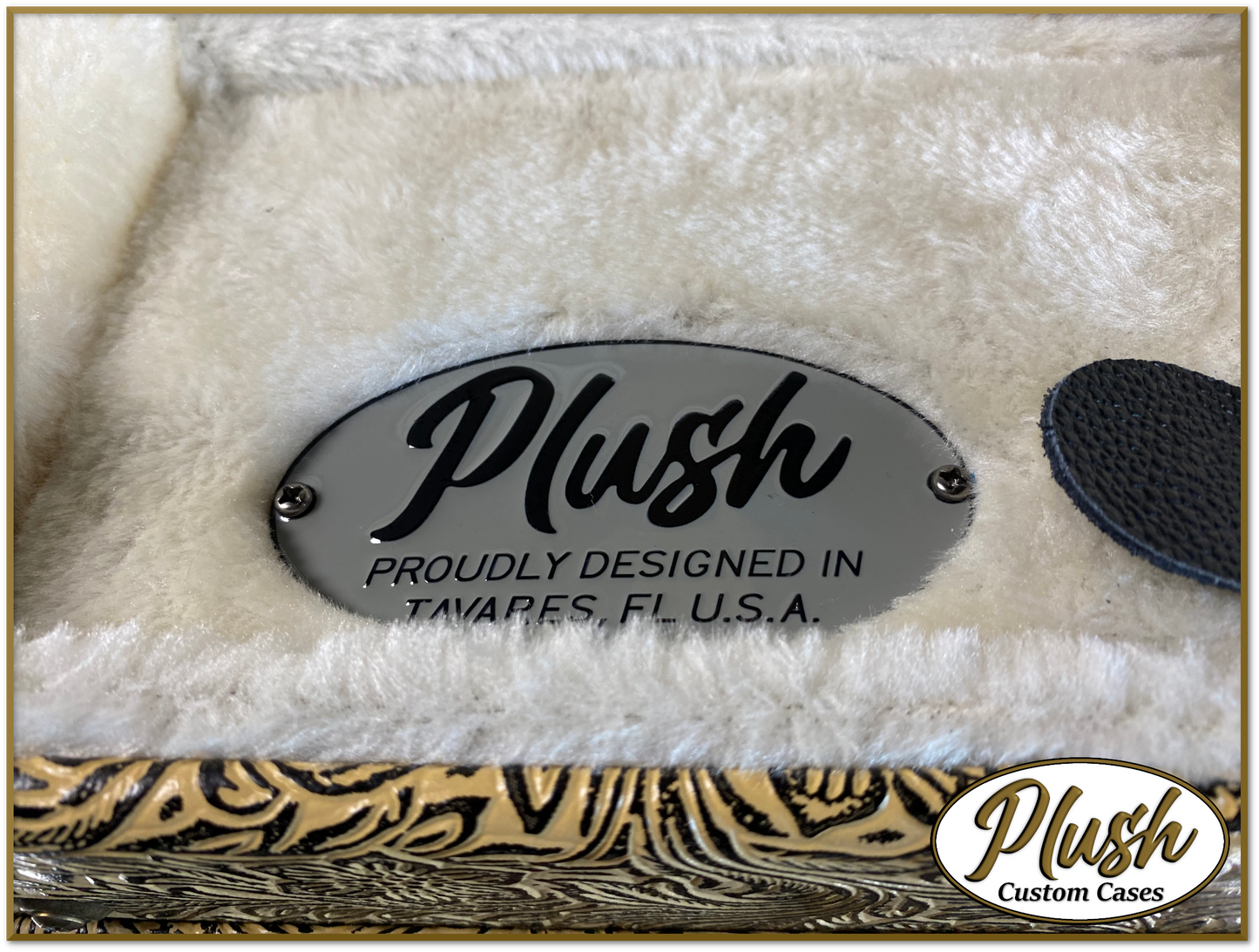 Plush-Paul LP Custom Guitar Case Tooled Leather pattern 7 with Cream Fur