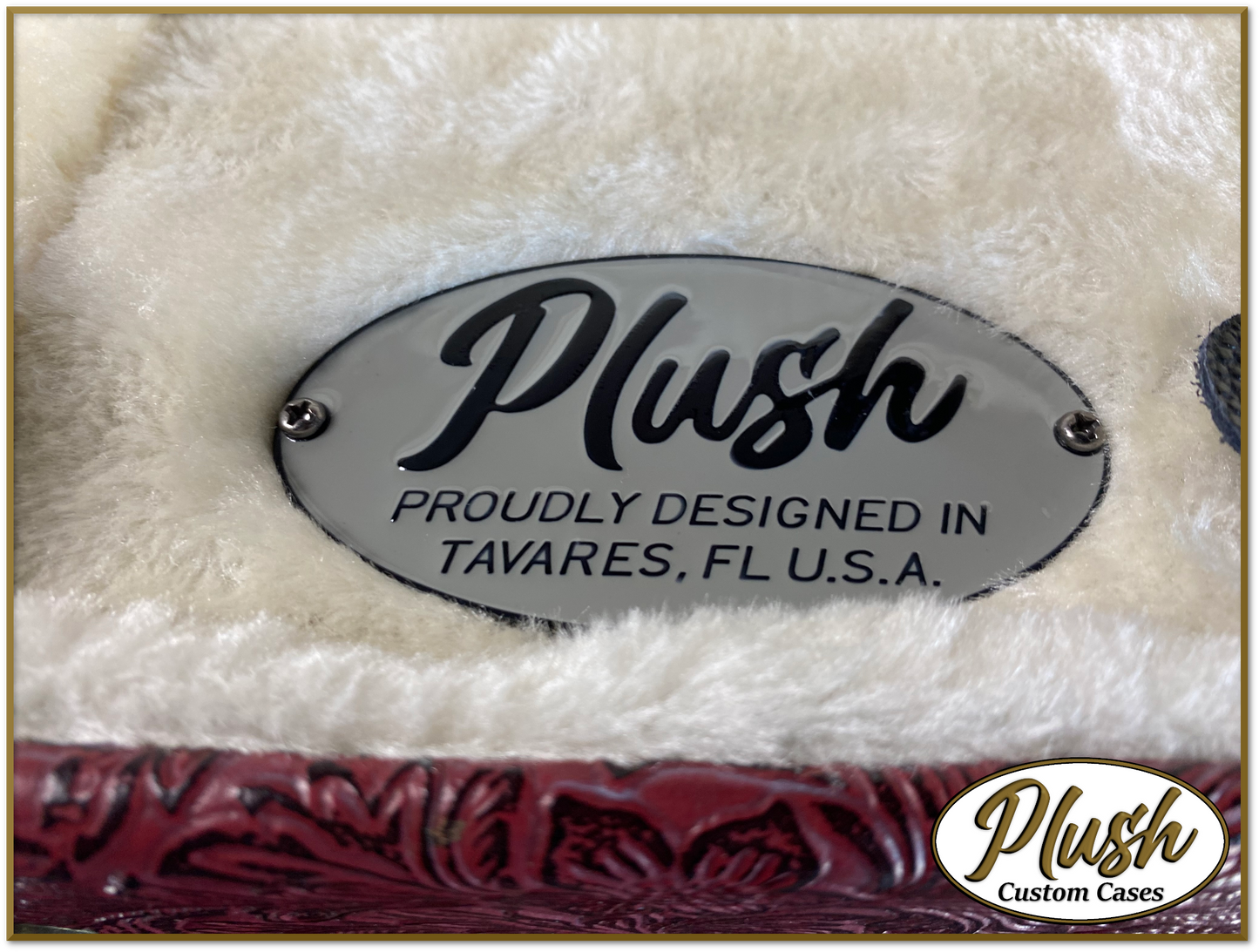 Plush-Paul LP Custom Guitar Case Tooled Leather pattern 11 with Cream Fur