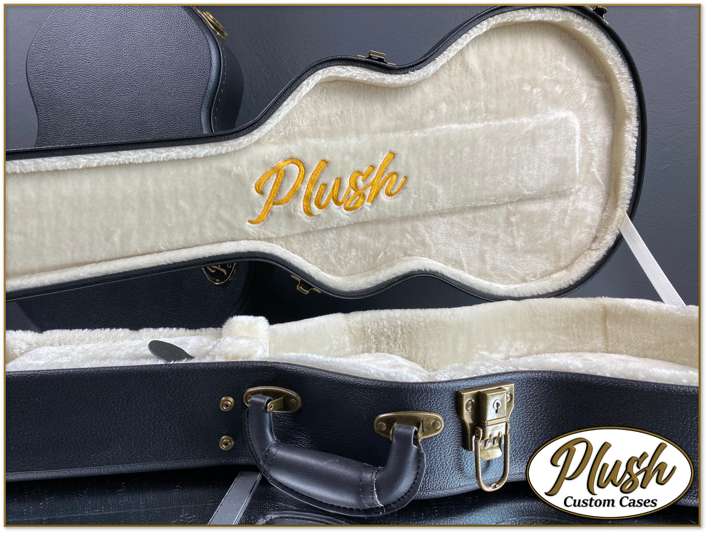 Plush-Paul LP Custom Guitar Case Black Tolex with Cream Fur