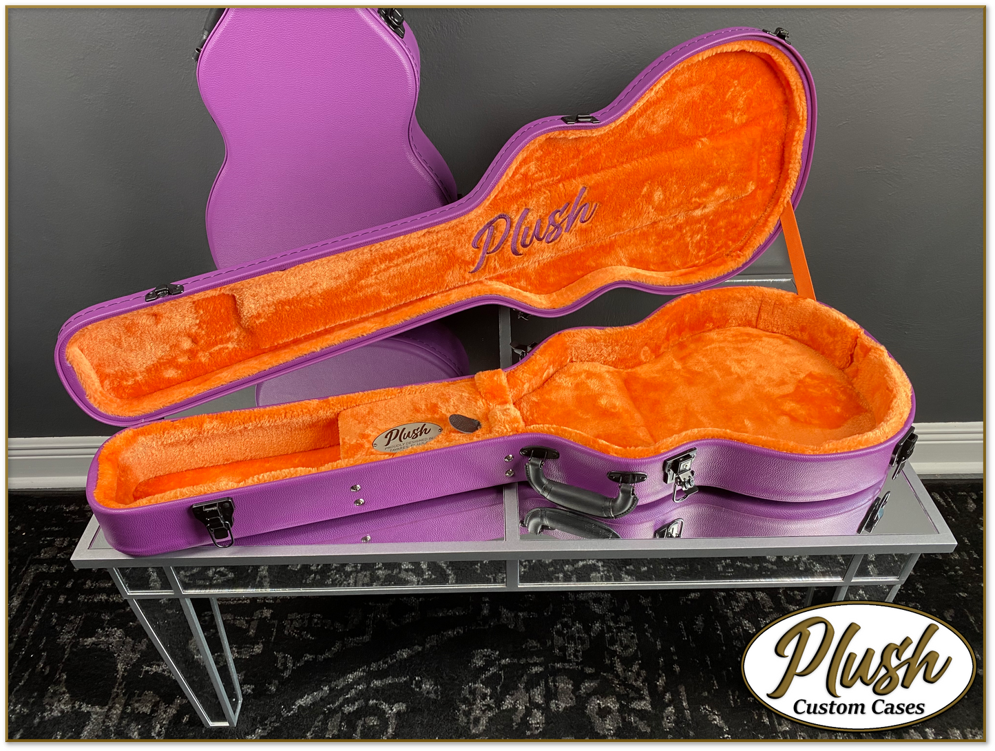 Plush-Paul LP Custom Guitar Case Purple Tolex with Orange Fur