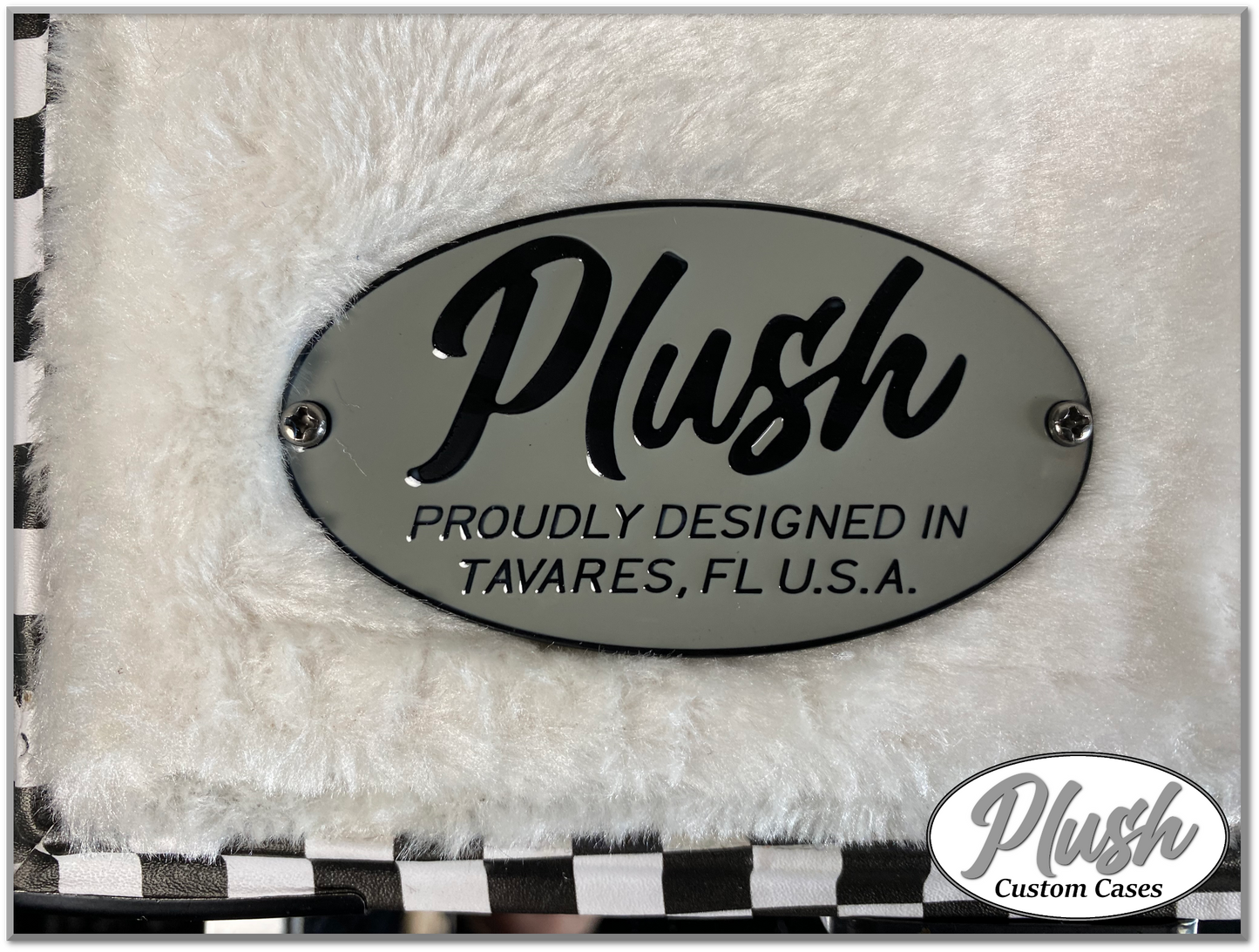 PlushCaster Tele®/Strat® Custom Guitar Case Black & White Checkerboard with White Fur