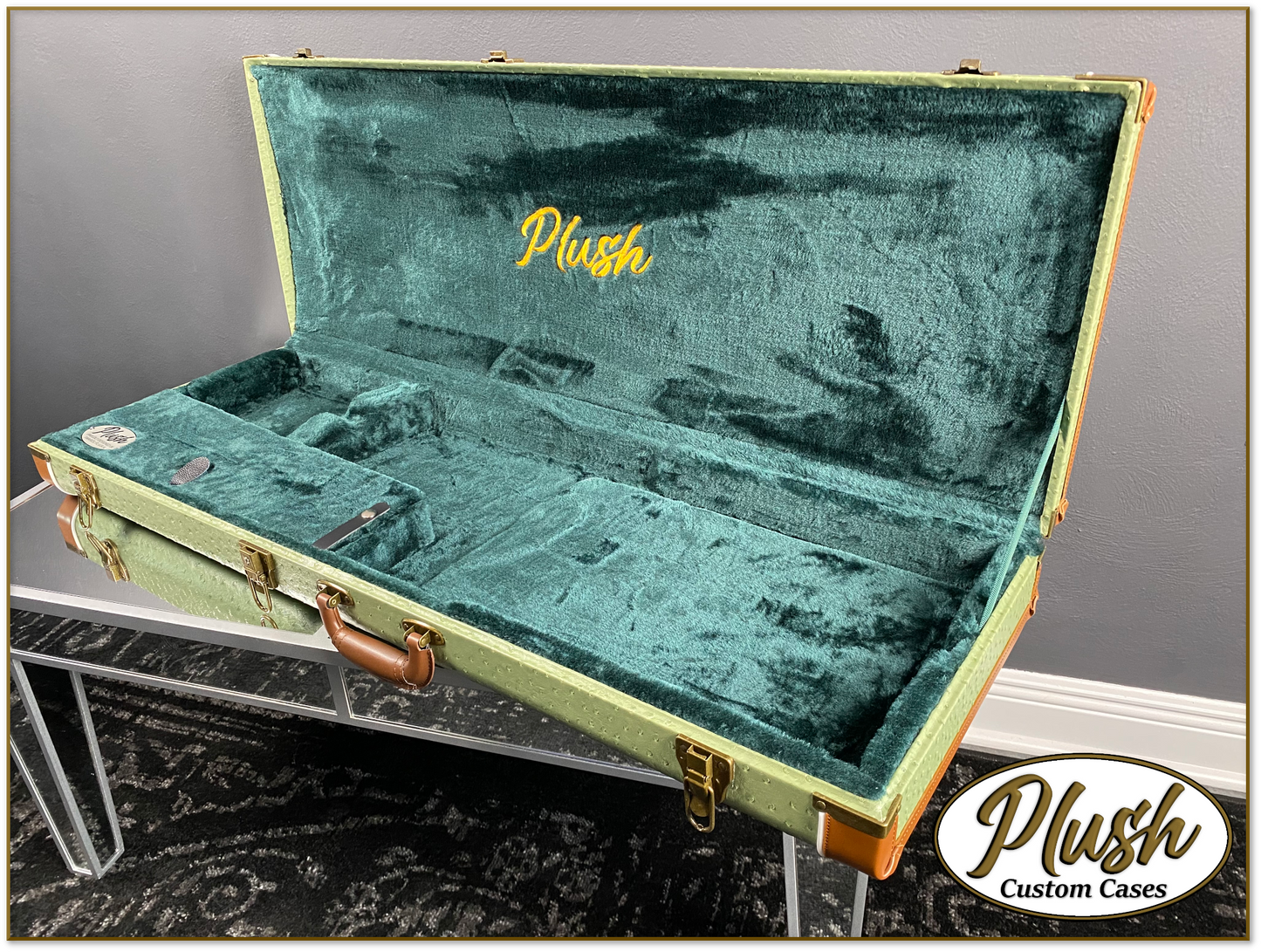PlushCaster Tele®/Strat® Custom Guitar Case Green Ostrich with Emerald Green Fur