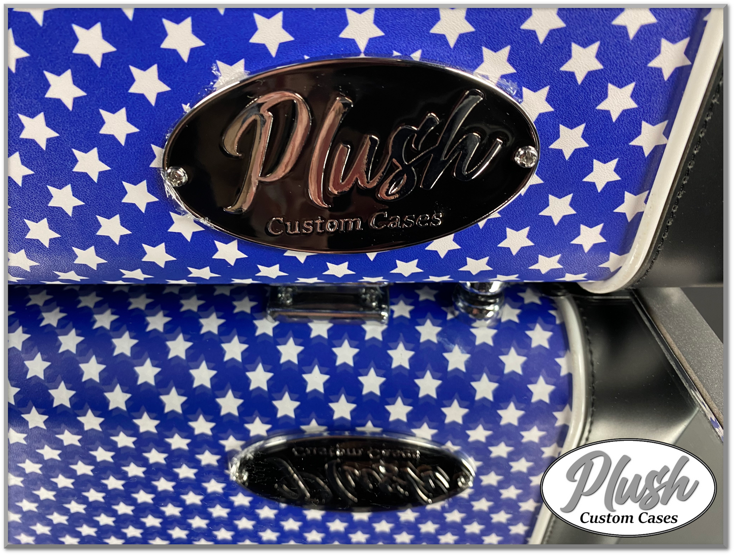 PlushCaster Tele®/Strat® Custom Guitar Case Blue & White Stars with White Fur