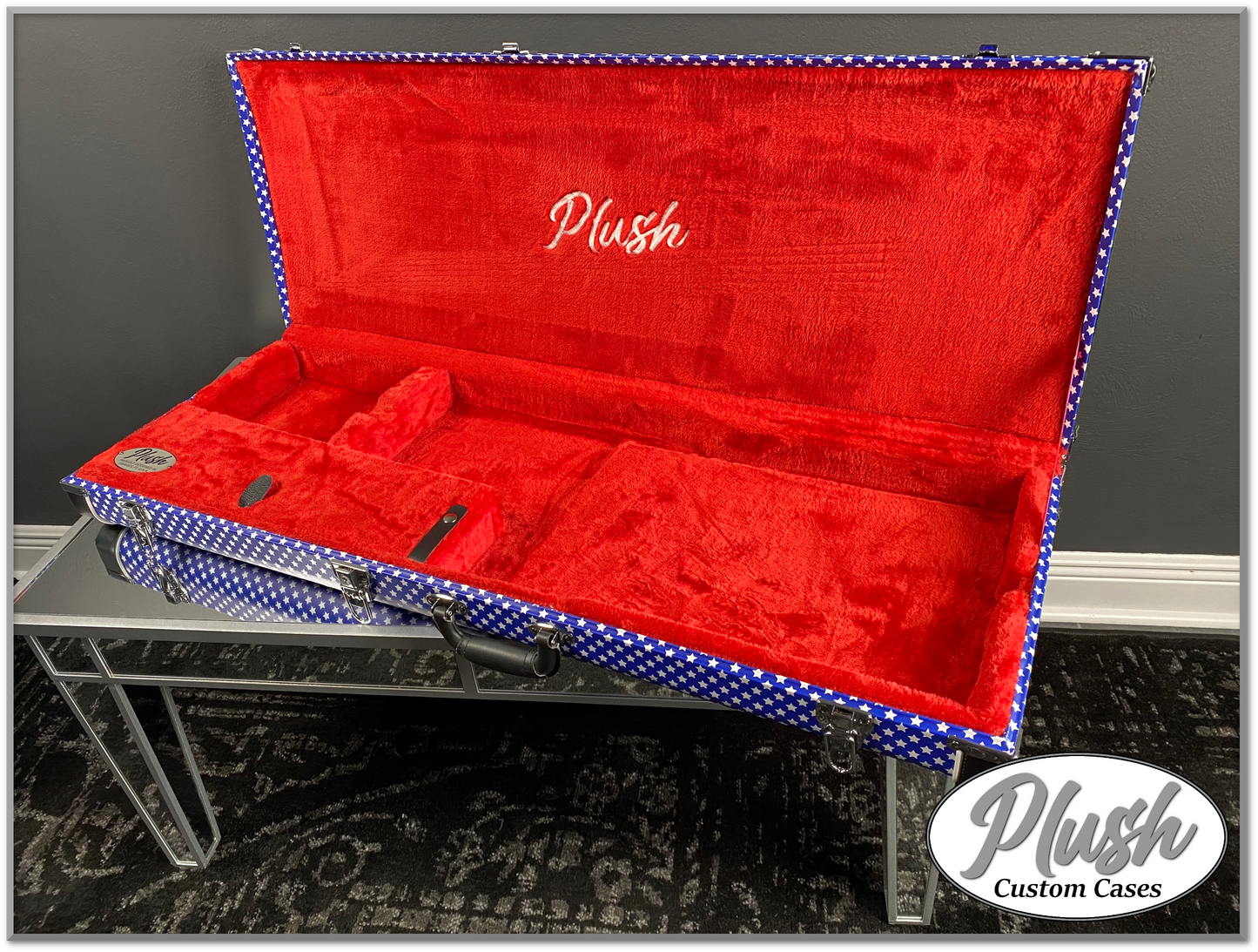 PlushCaster Tele®/Strat® Custom Guitar Case Blue & White Stars with Red Fur