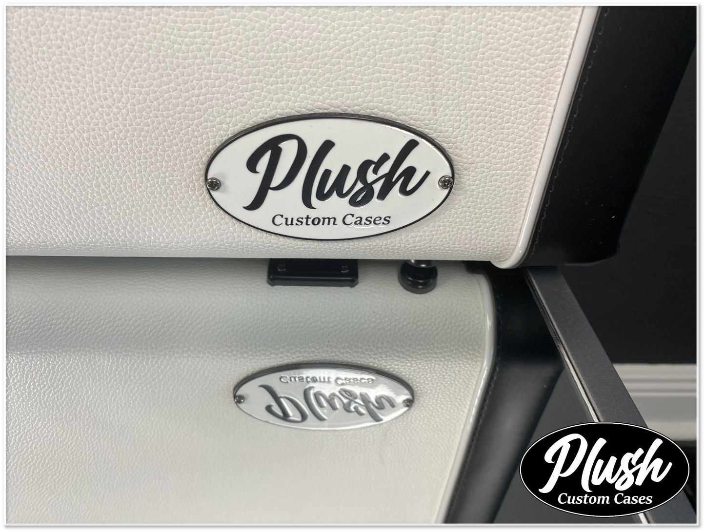 PlushCaster Tele®/Strat® Size Custom Guitar Case White Tolex with White Fur
