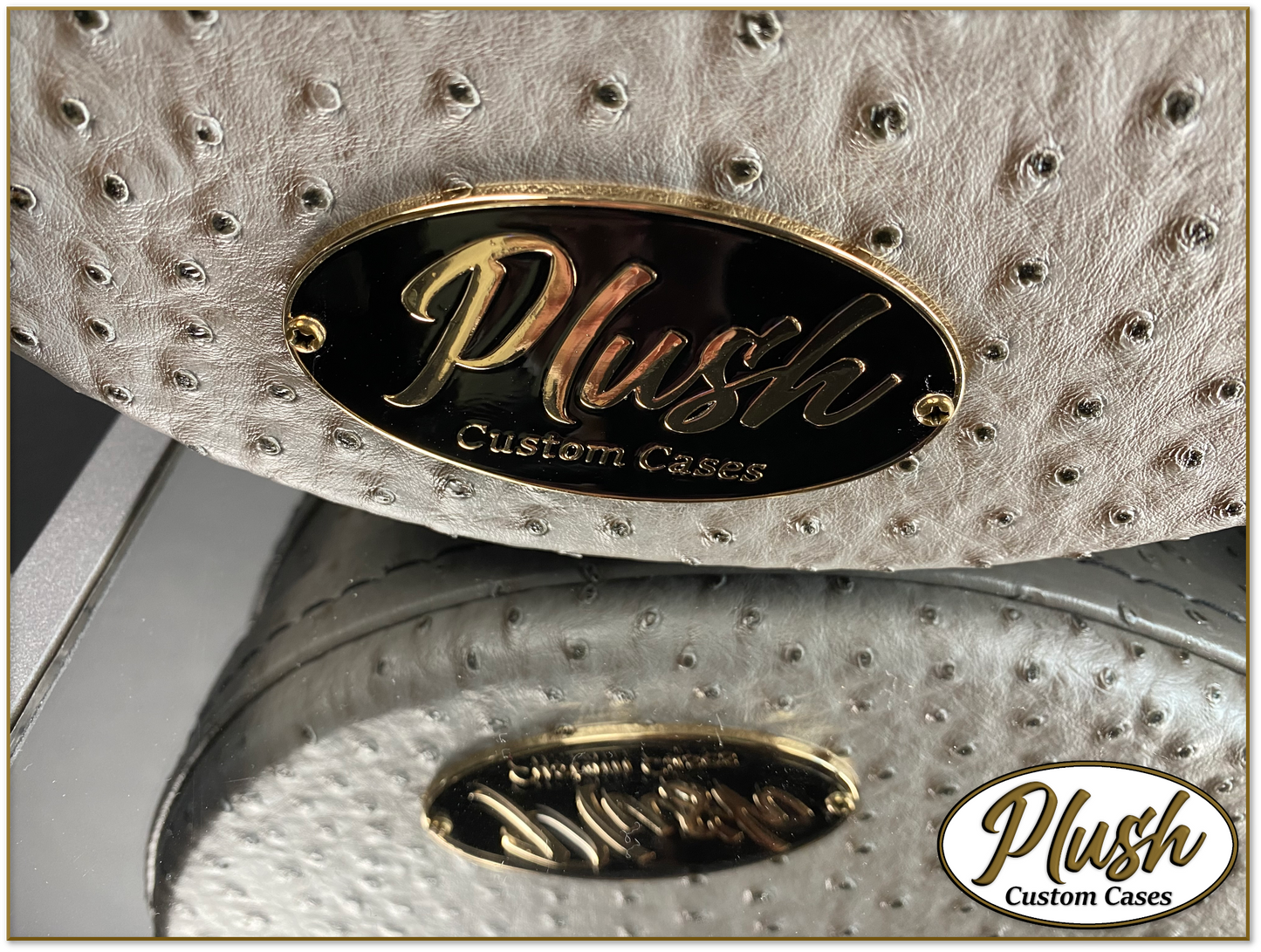 Plush-Paul LP Custom Guitar Case Gray Ostrich with Green Fur
