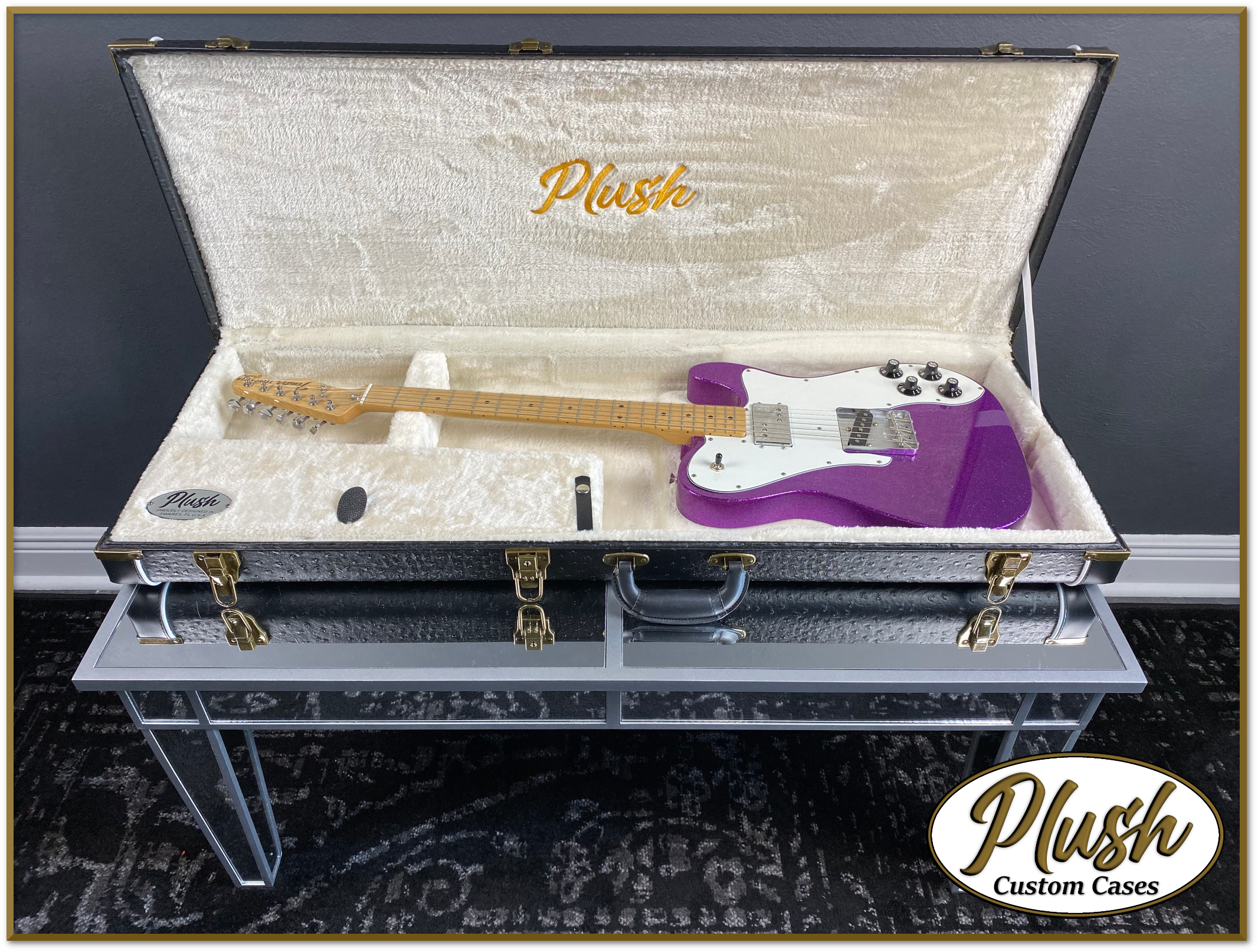 Custom Tele Case PlushCaster Tele®/Strat® Custom Guitar Case Black Ostrich with Cream F ...
