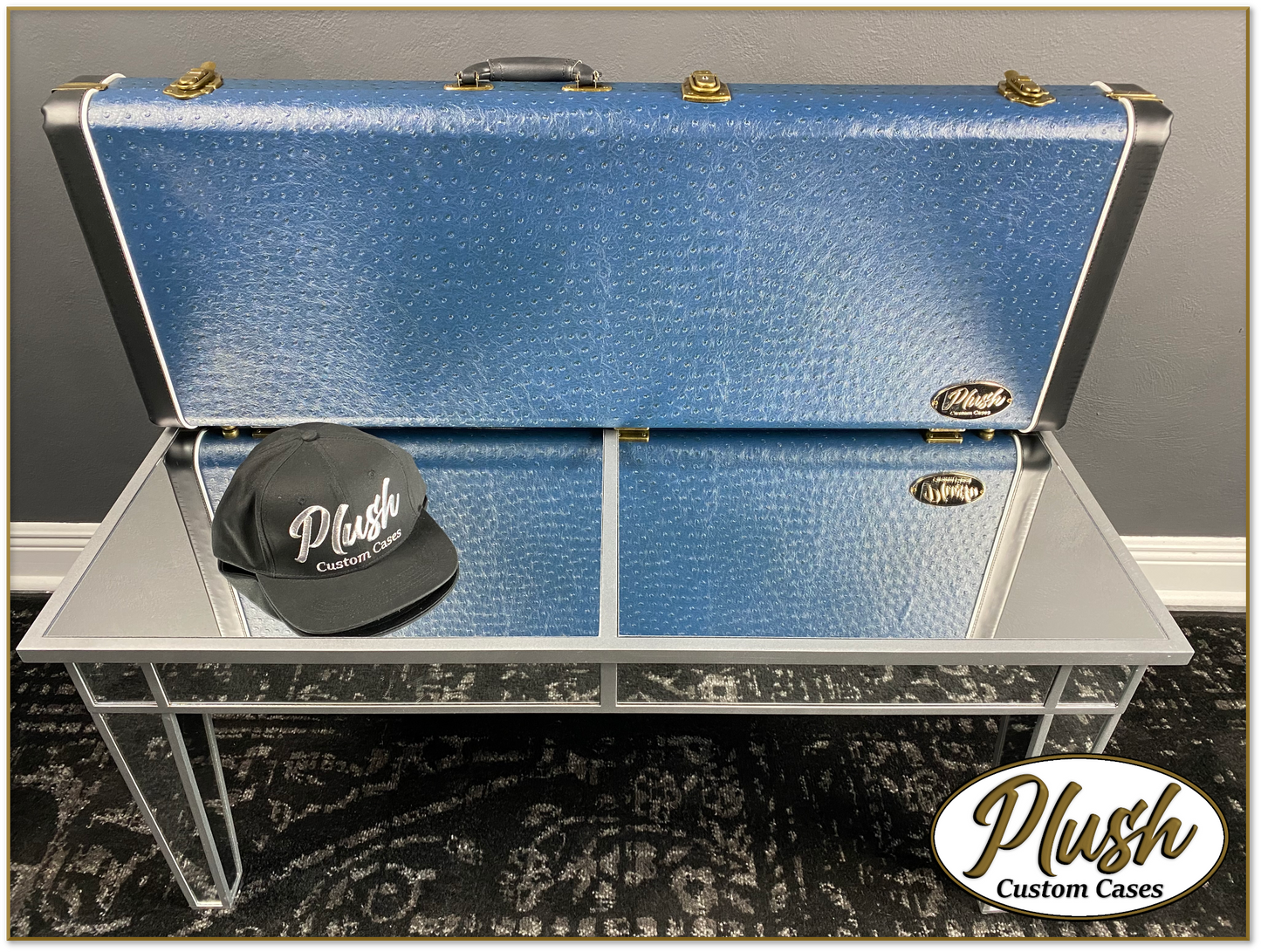 PlushMaster Jazz/Offset size Custom Guitar Case Blue Ostrich with Cream Fur