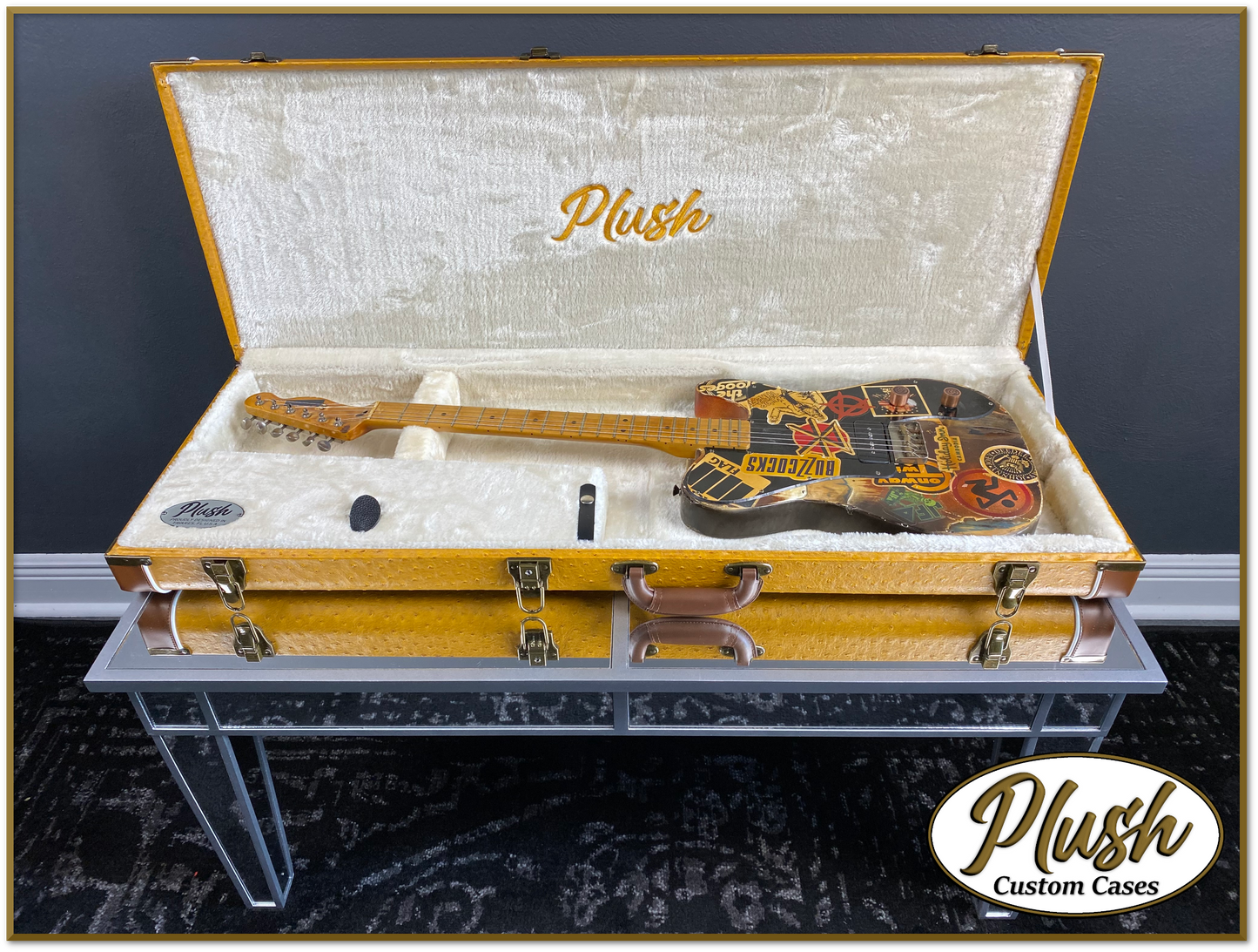 PlushCaster Tele®/Strat® Custom Guitar Case Brown Mustard Ostrich with Cream Fur
