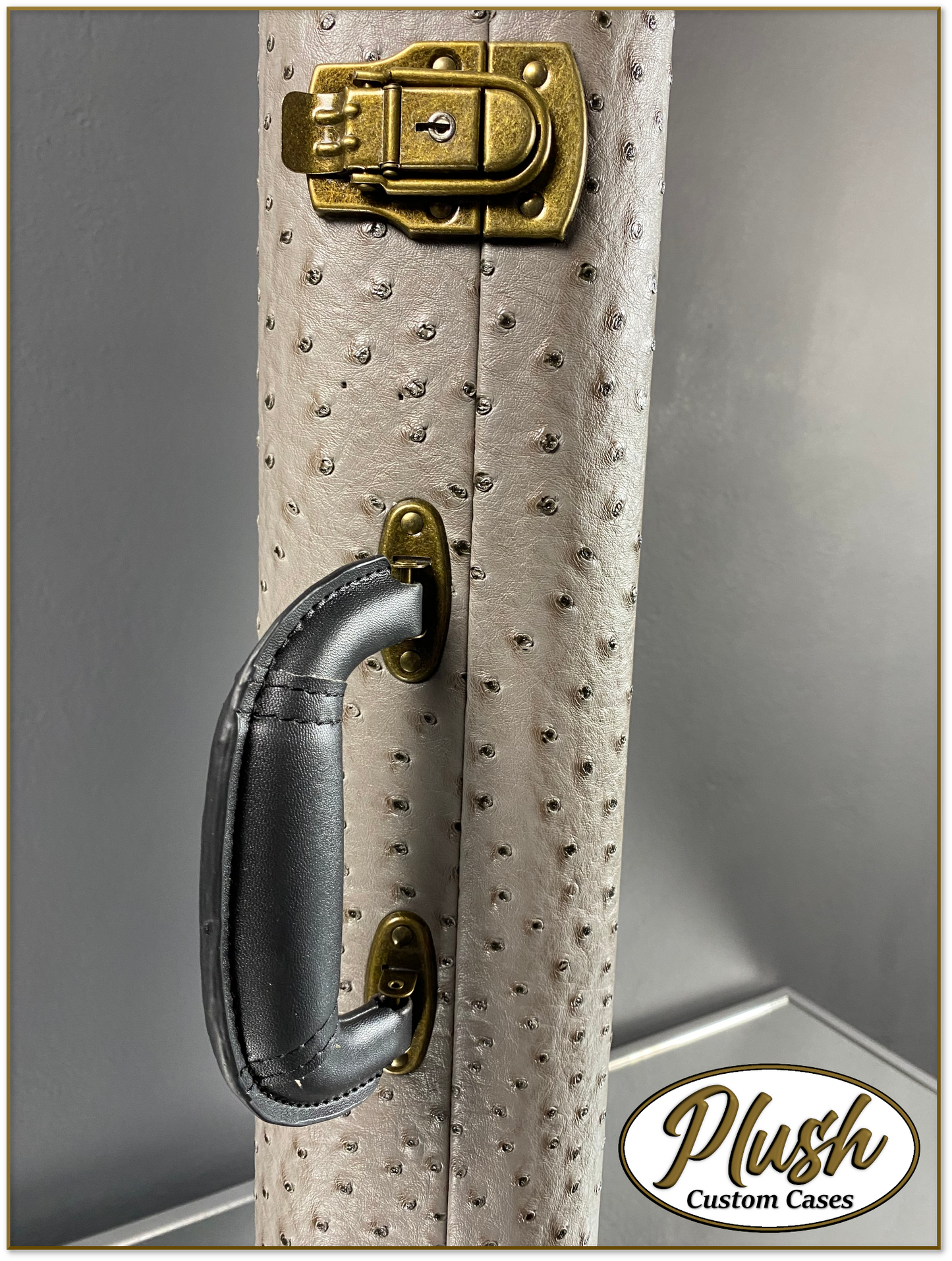 PlushCaster Tele®/Strat® Custom Guitar Case Gray Ostrich with Green Fur