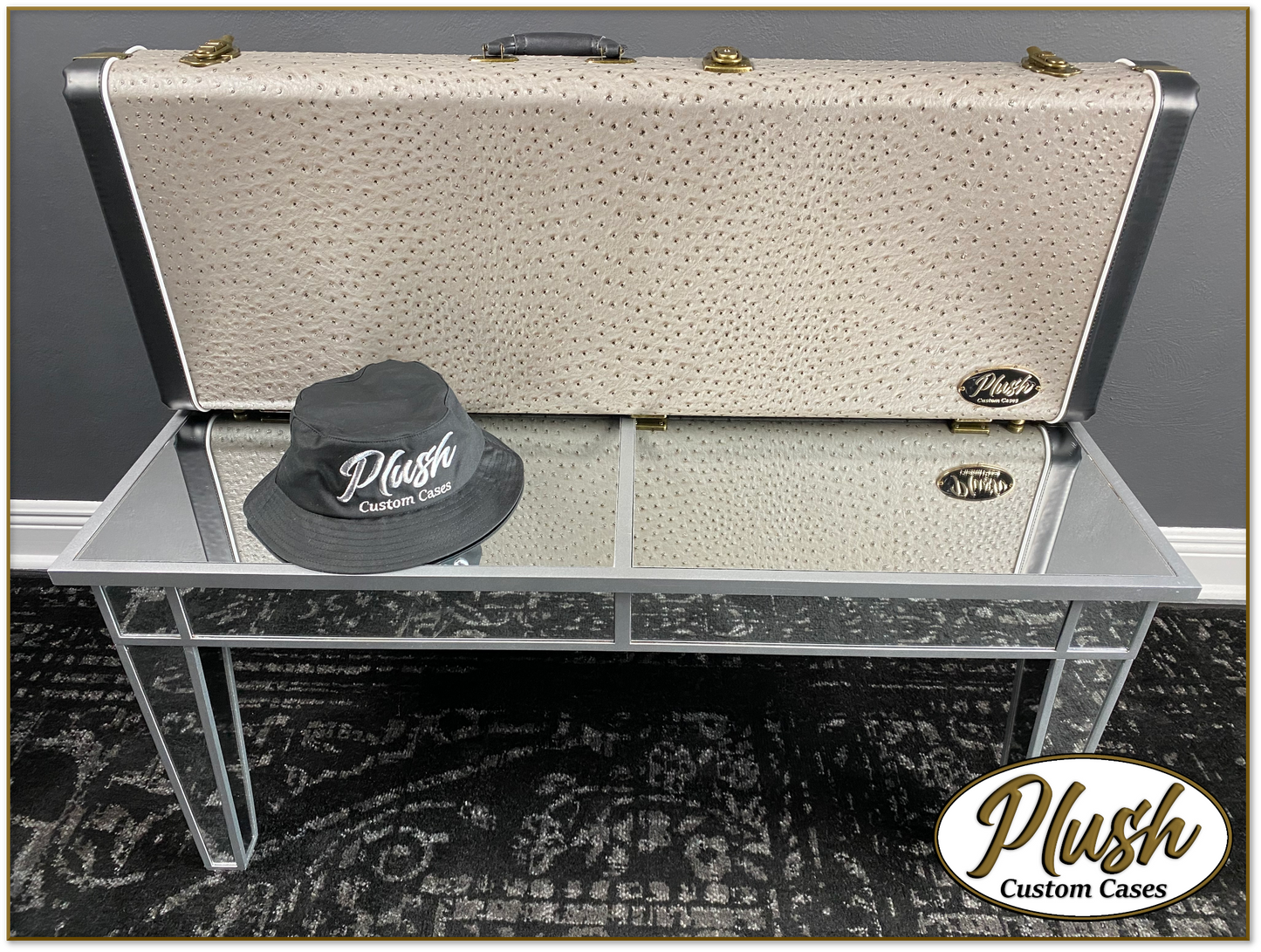 PlushCaster Tele®/Strat® Custom Guitar Case Gray Ostrich with Green Fur