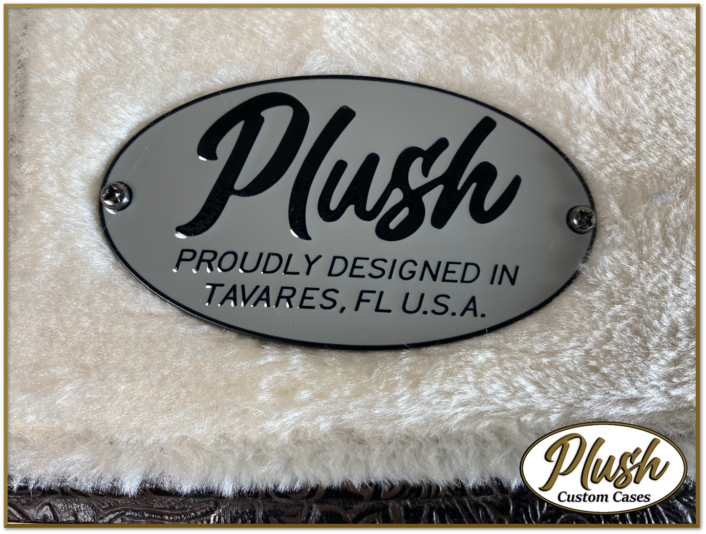 PlushMaster Jazz/Offset size Custom Guitar Case Tooled Leather Pattern 02 Black over Dark Brown with Cream Fur