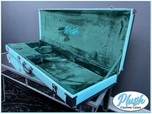 PlushMaster Jazz/Offset Custom Guitar Case Daylight Blue Tolex with Green Fur