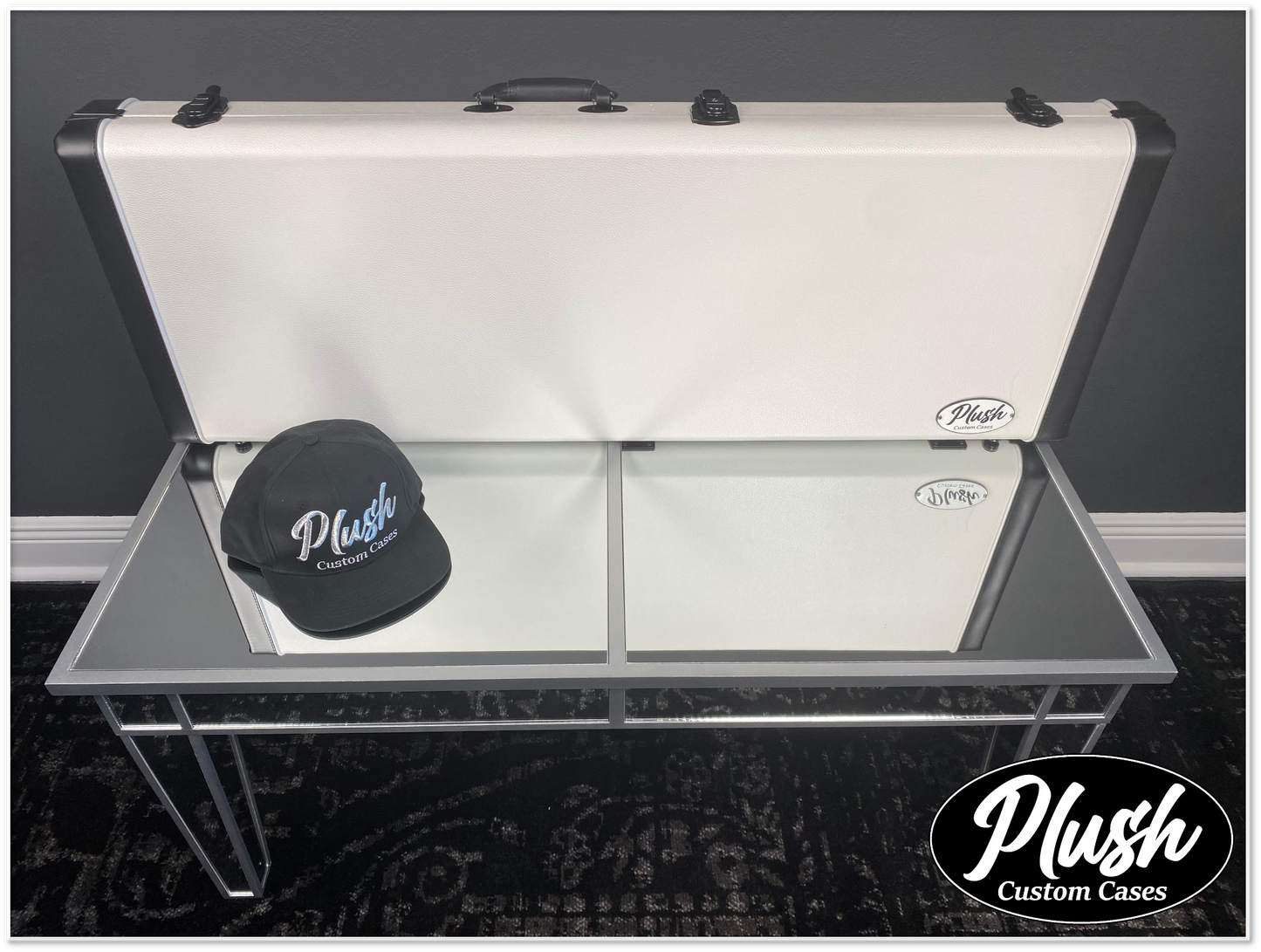 PlushCaster Tele®/Strat® Size Custom Guitar Case White Tolex with White Fur